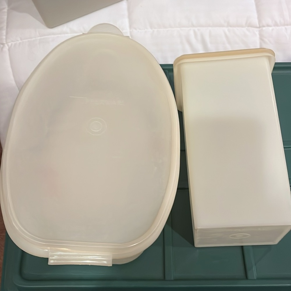 Vintage Tupperware Ham Keeper & Saltines Keeper